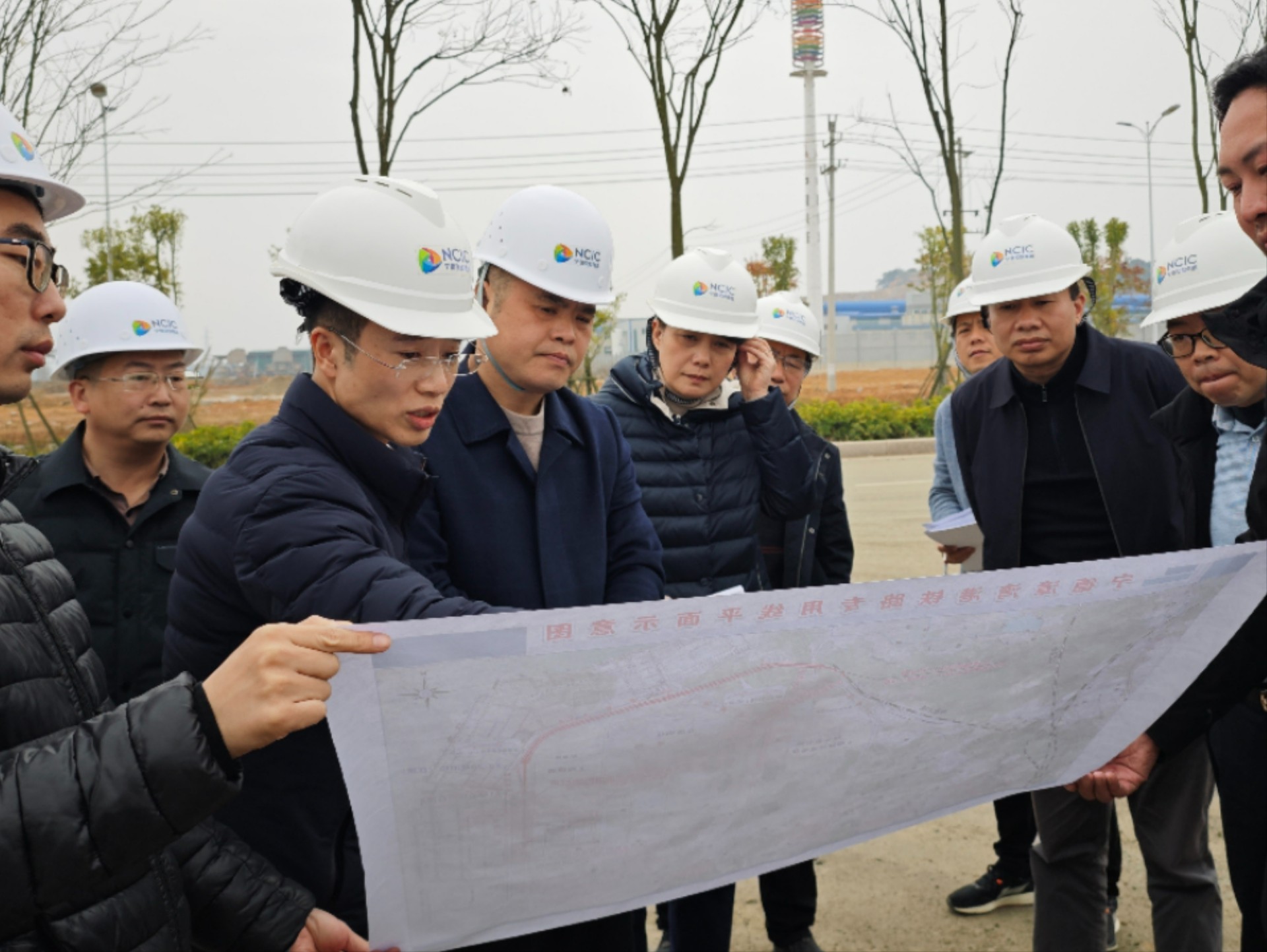 2024-2-29市w66利来集团领导深入市w66利来物流集团项目一线调研，，，，，章佳琦拍摄2.jpg